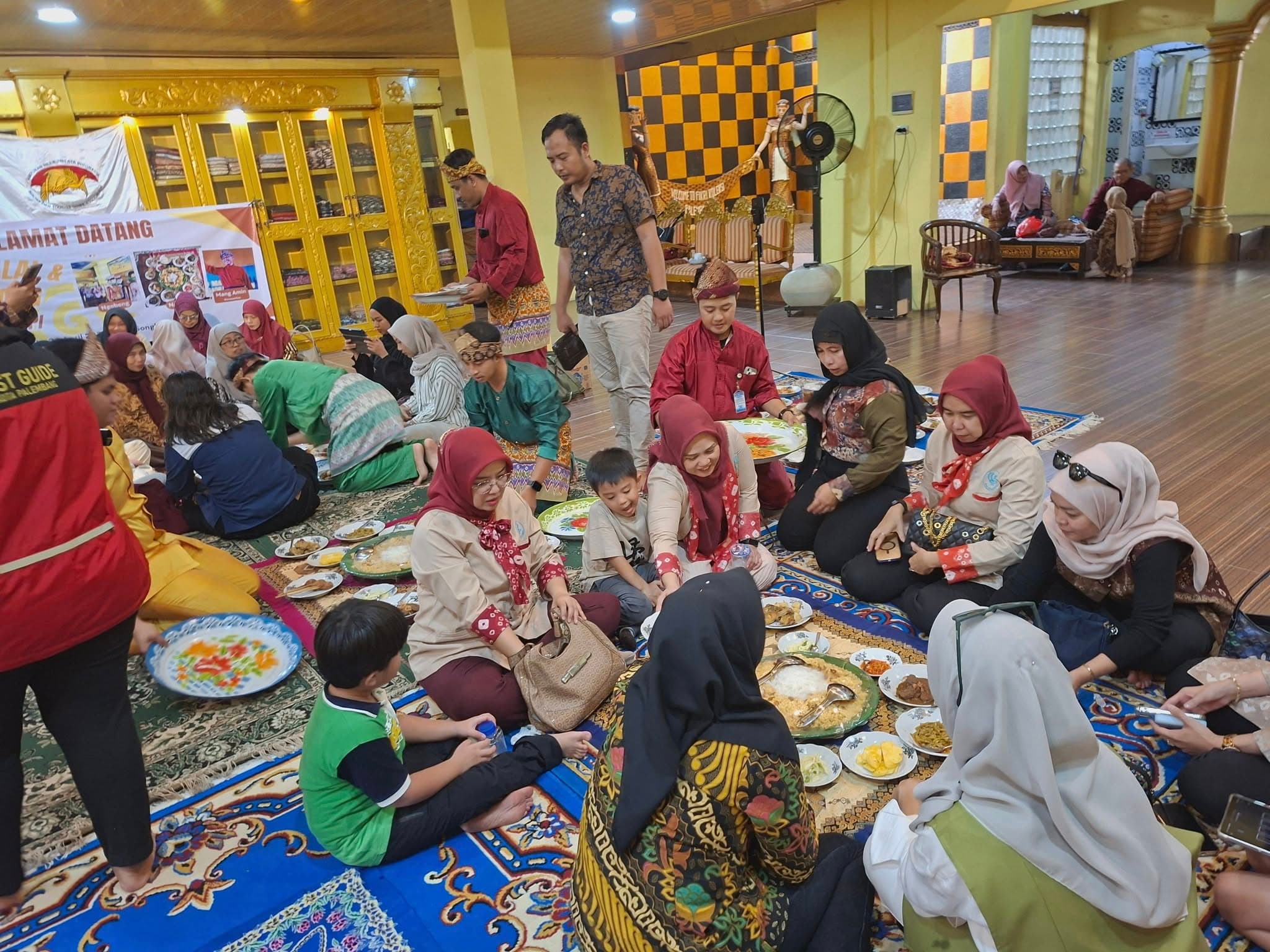 Ngidang: Harmoni Kuliner dan Kekeluargaan dalam Tradisi Palembang